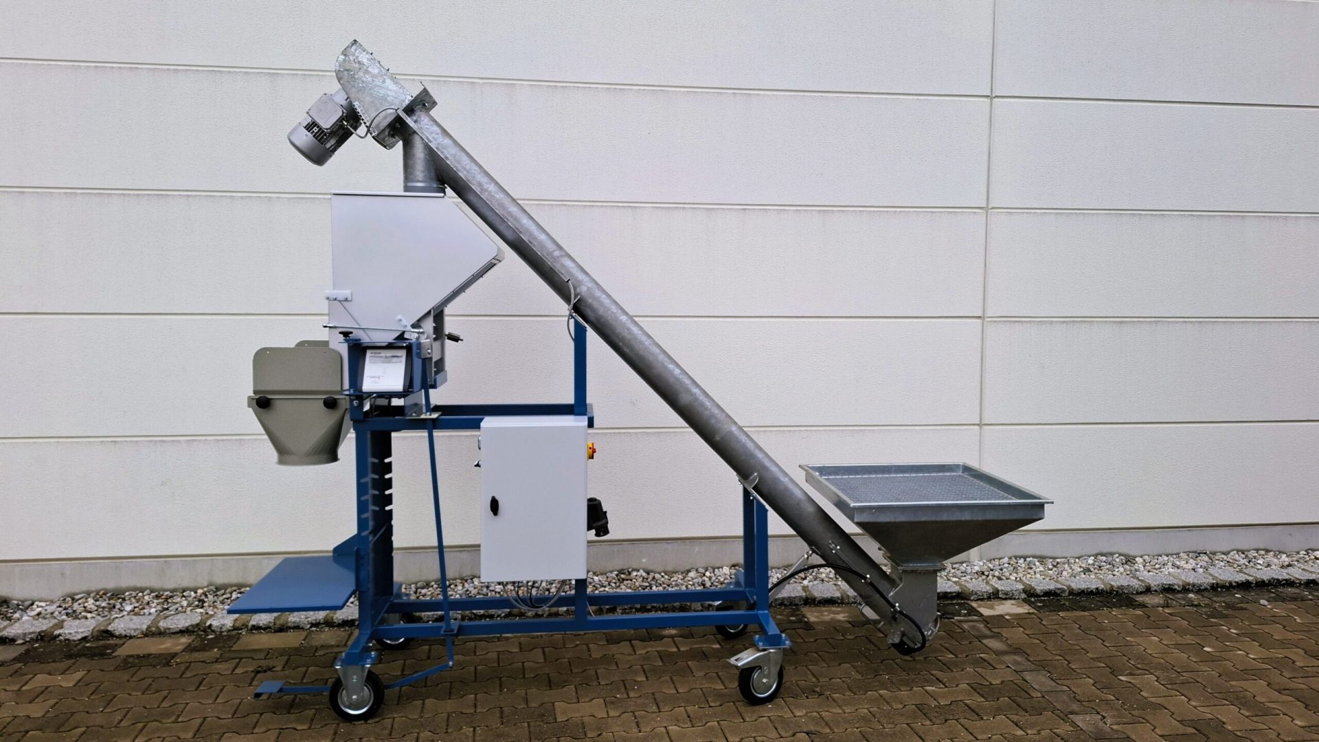 Getreidewaage-Vorwiegebehälter